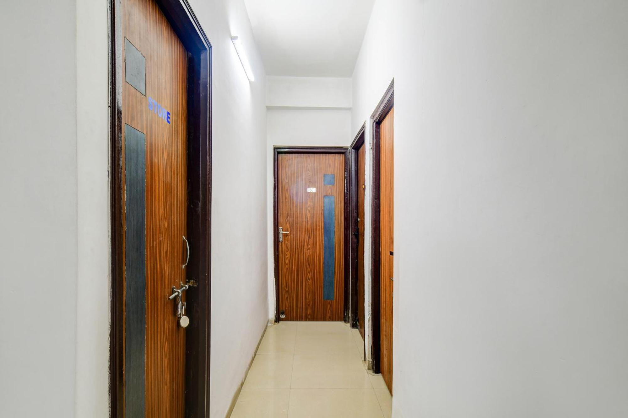 Super Hotel O Indraprasth Indore Bagian luar foto